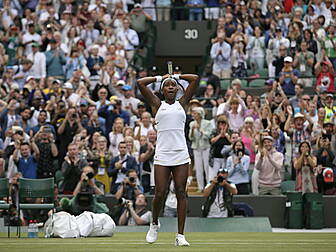 Venus Williams exits Wimbledon...